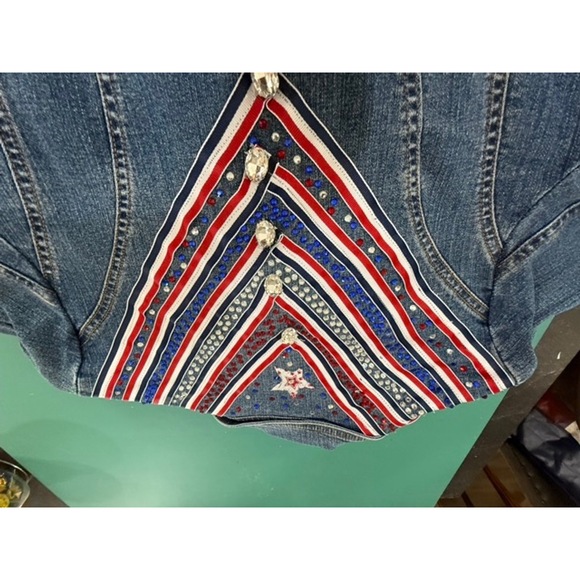 St John’s Bay Upcycled Jean Jacket Americana Festive Red White Blue SZ Medium - Picture 5 of 9